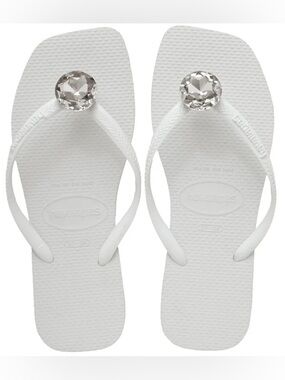 Havaianas Flip Flops with Clear Crystal Gem- Size 9 - New